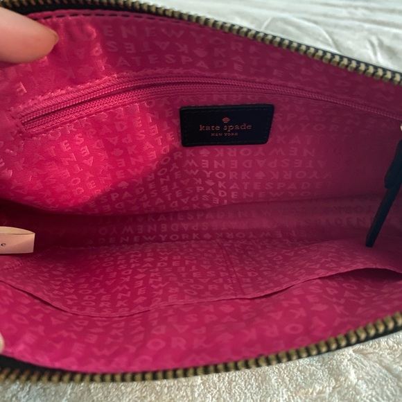 Kate Spade Crossbody - Picture 6 of 6
